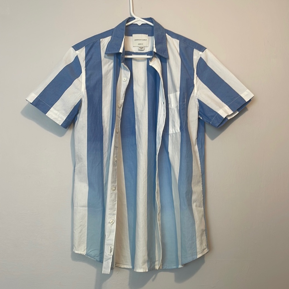 American Eagle Summer Shirt
